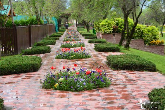 Badamwari Garden